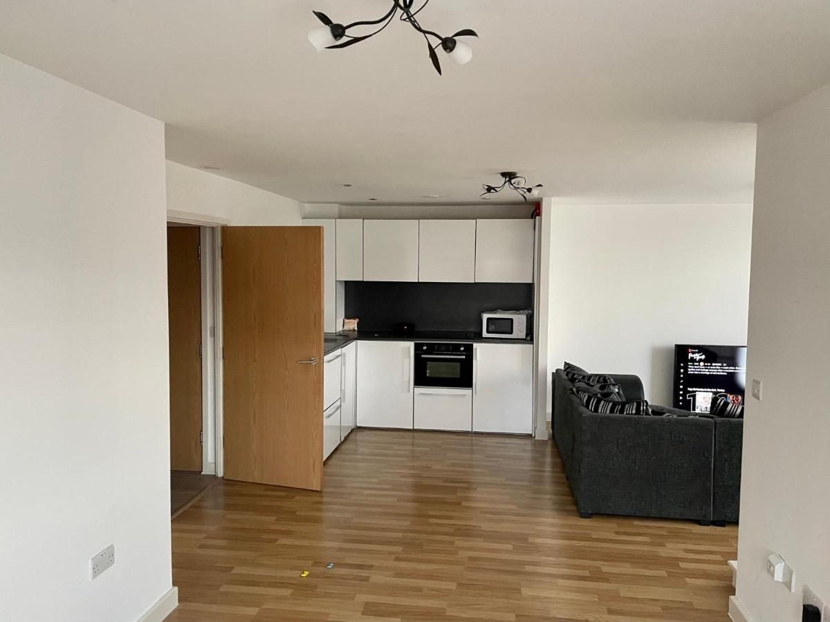 King Dems Home Dagenham Eksteriør billede