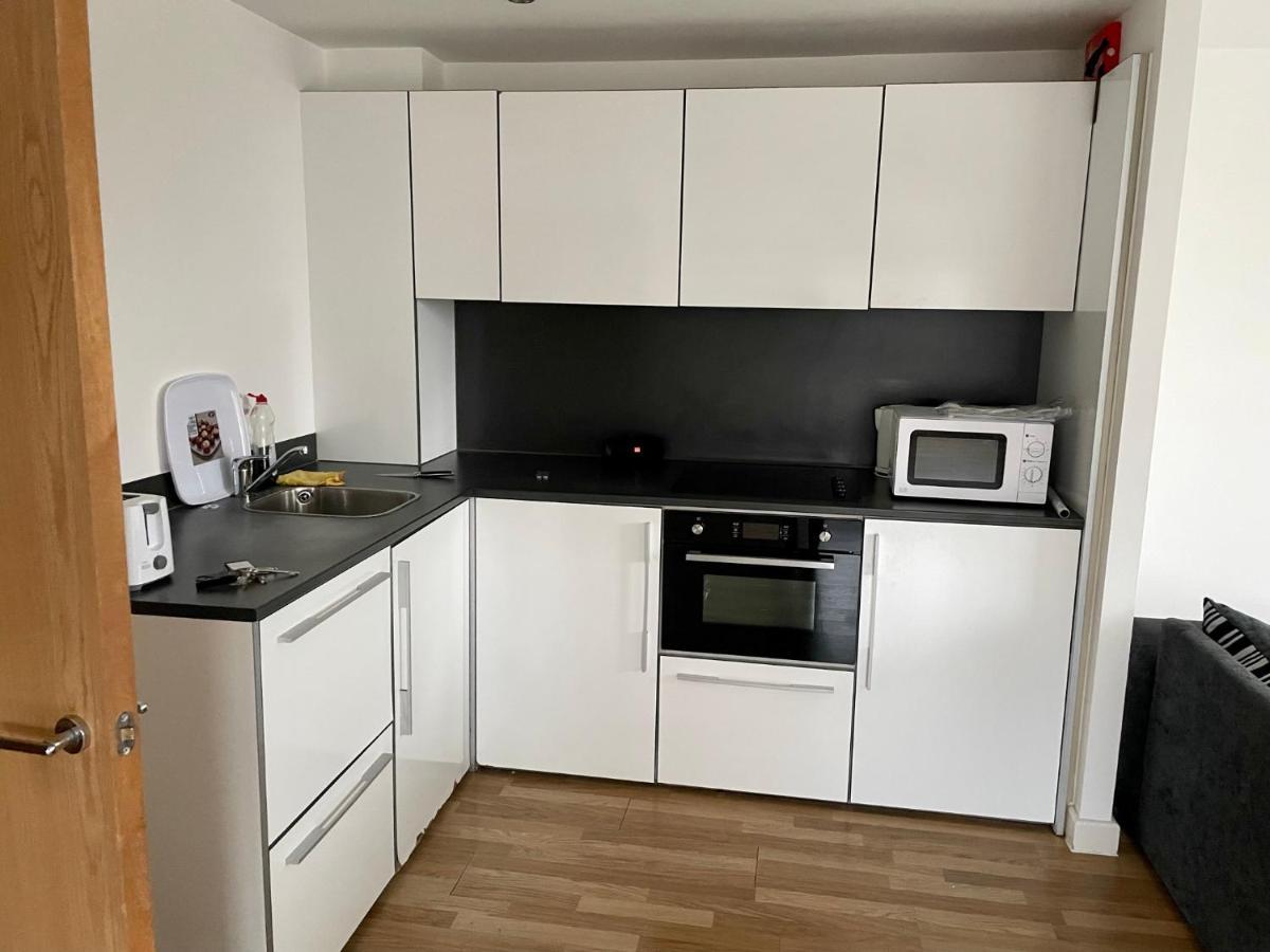 King Dems Home Dagenham Eksteriør billede